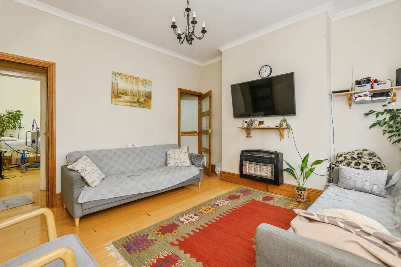 4 bed house for sale, Hampden Street, Bradford, BD5
