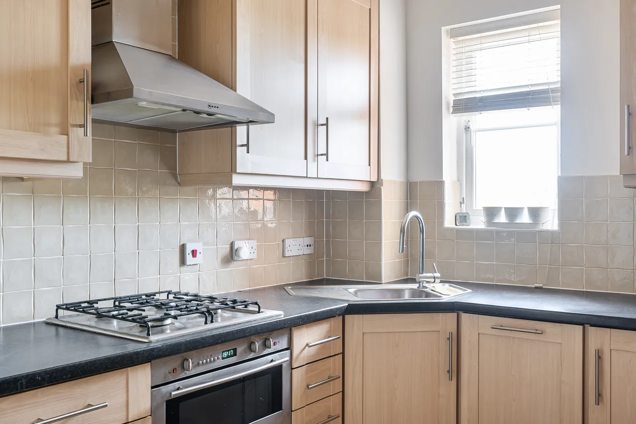 Marnhull Rise, Winchester, SO22, photo 4