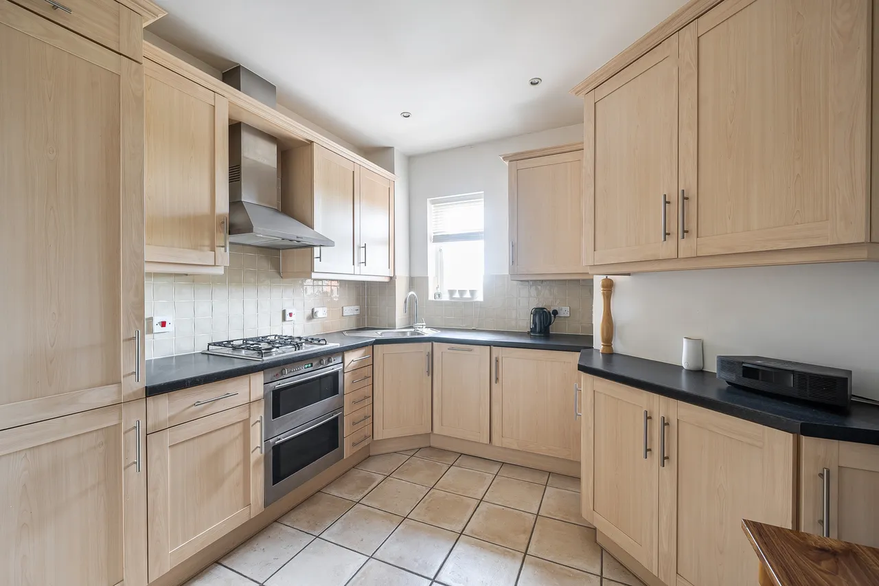 Marnhull Rise, Winchester, SO22, photo 5