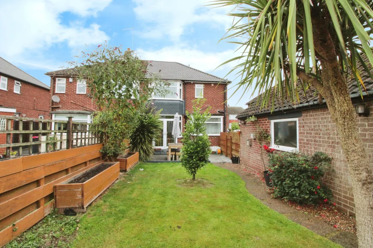 Grange Road, Rotherham, S60, photo 13