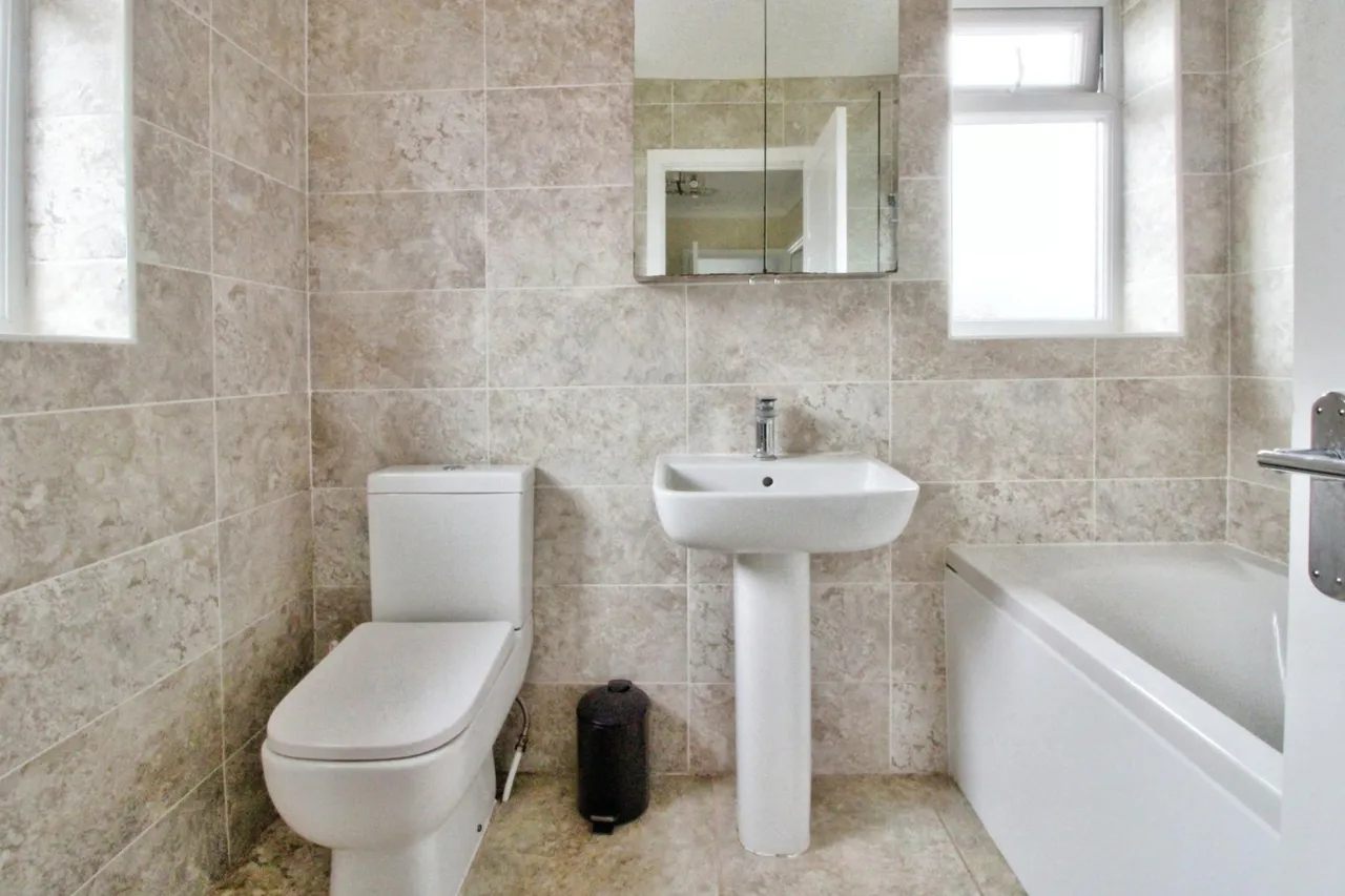 Grange Road, Rotherham, S60, photo 23