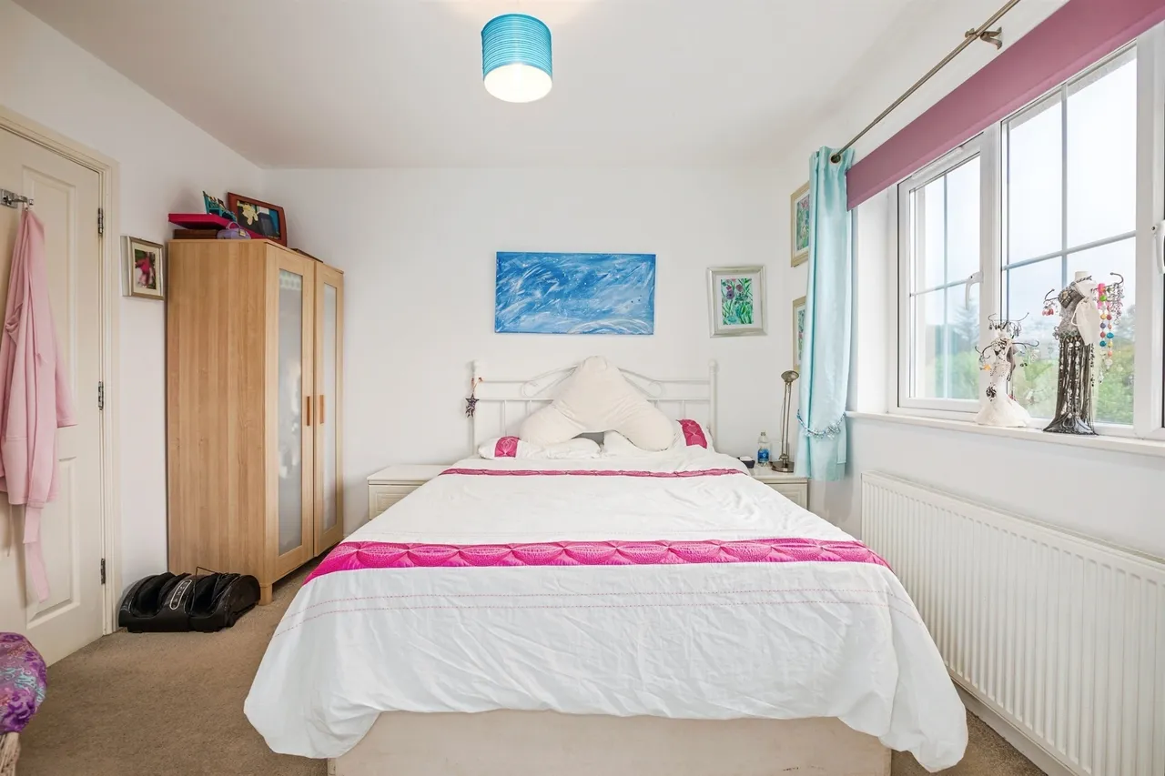 Clos Yr Afon AMMANFORD, SA18, photo 9
