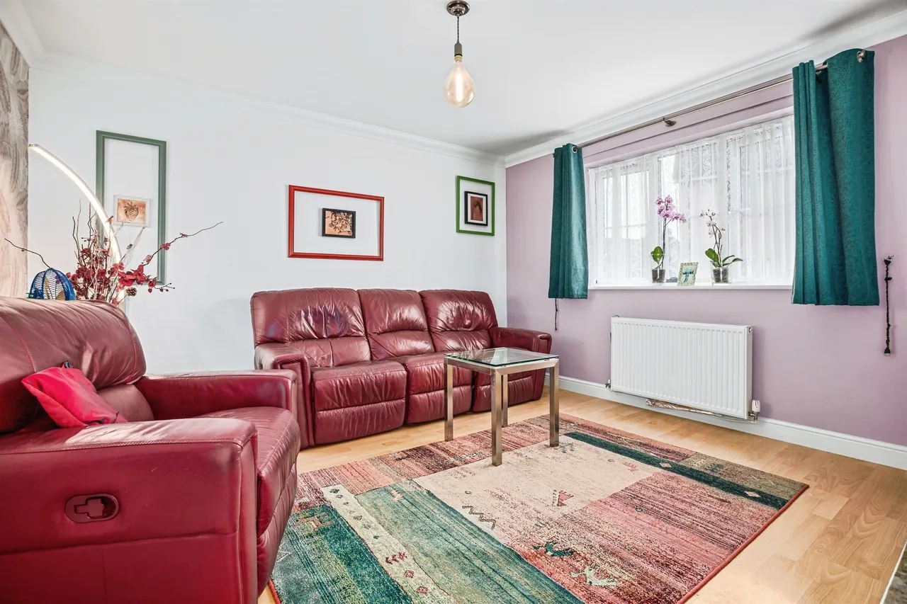 Clos Yr Afon AMMANFORD, SA18, photo 4