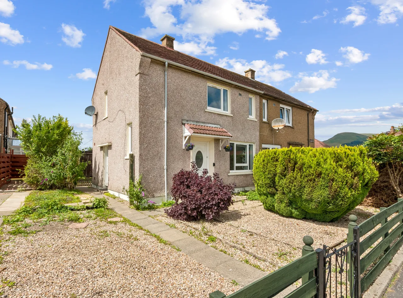 2 bed house for sale, Burnee, Fishcross, FK10