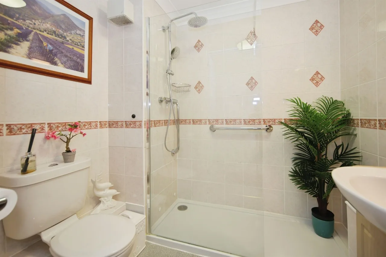 Kenilworth Road, Balsall Common, CV7, photo 8