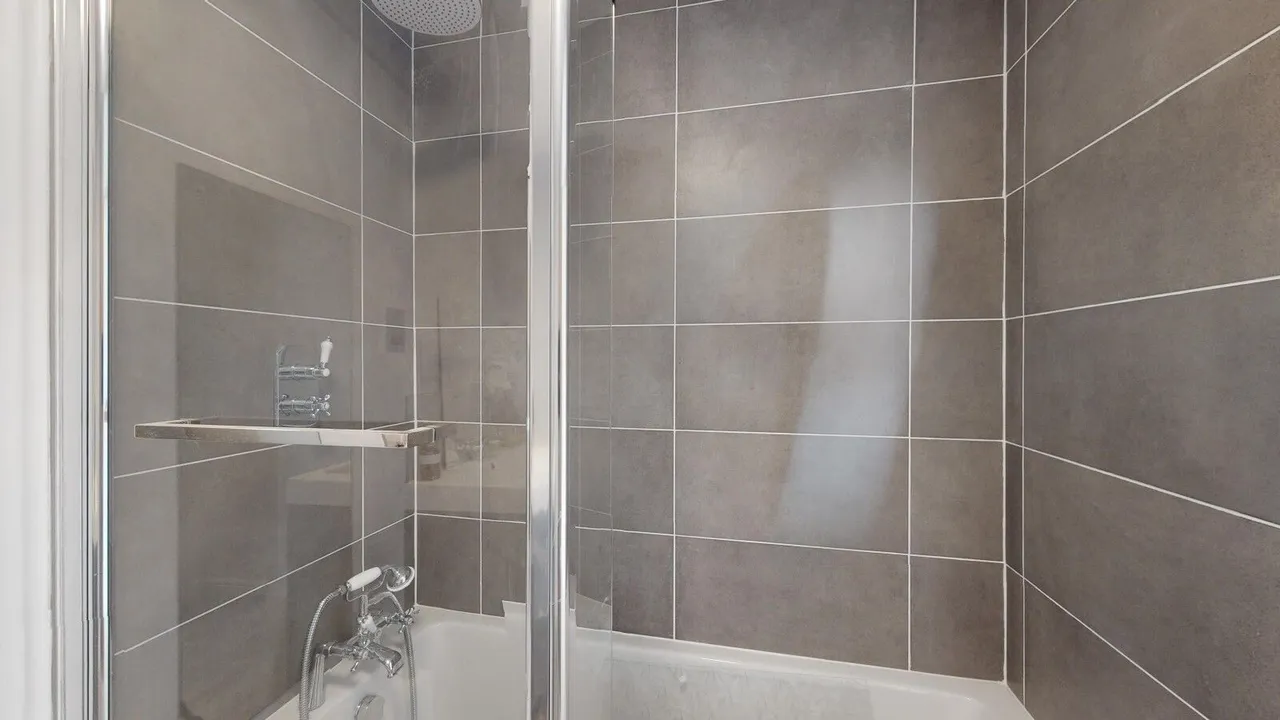 Hartslock Court, Shooters Hill, RG8, photo 7