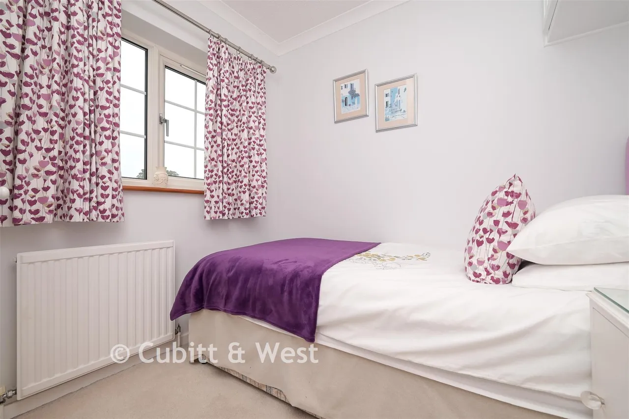 Daneshill, Redhill, RH1, photo 10