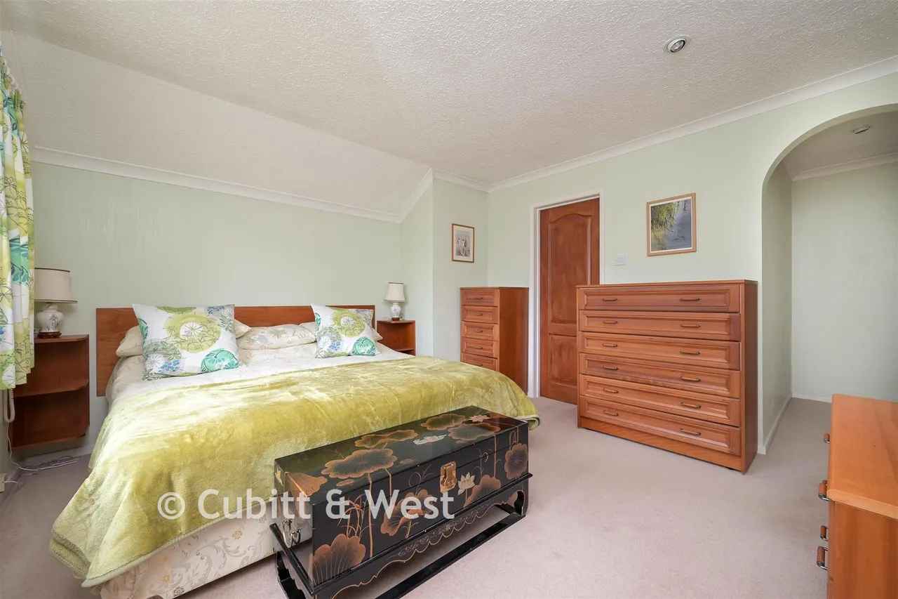 Daneshill, Redhill, RH1, photo 11