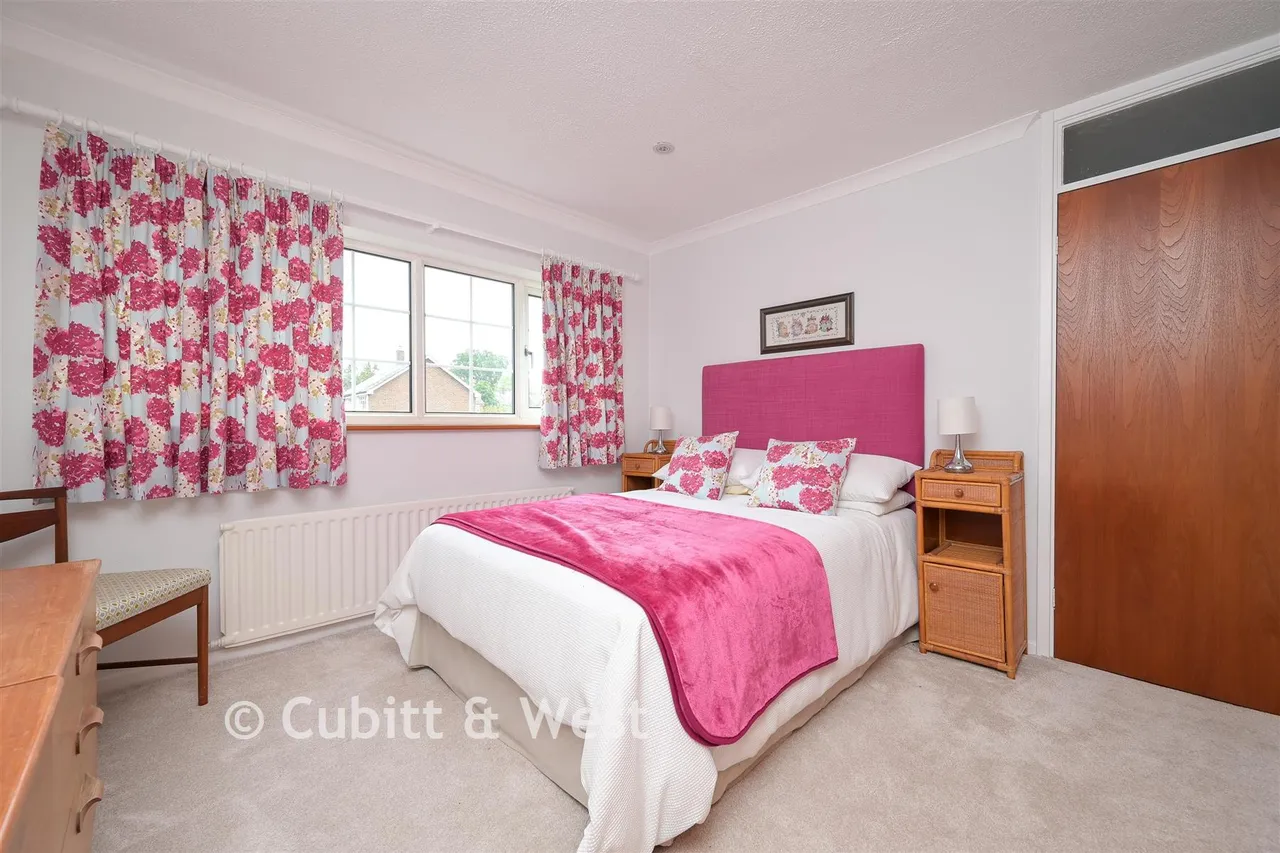 Daneshill, Redhill, RH1, photo 8