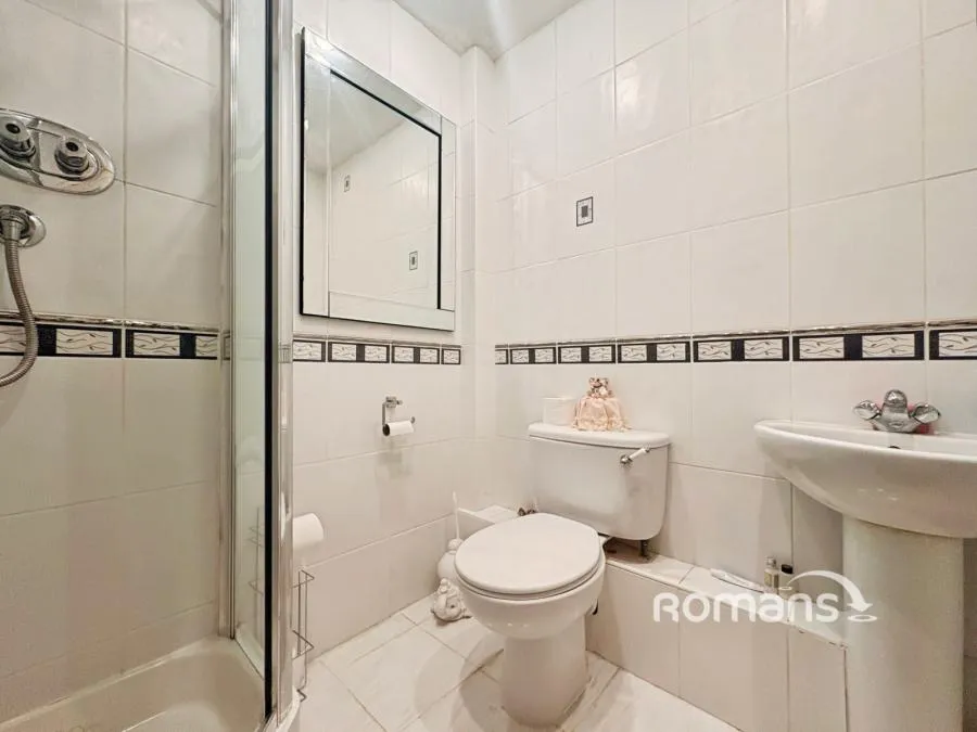 Blaire Park, Yateley, GU46, photo 7