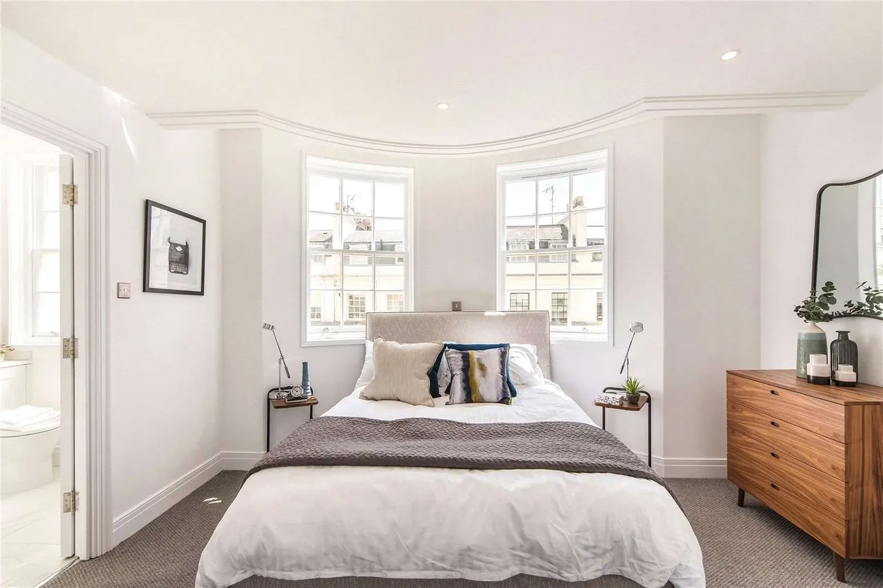 Gloucester Square, London, W2 2TW, photo 6