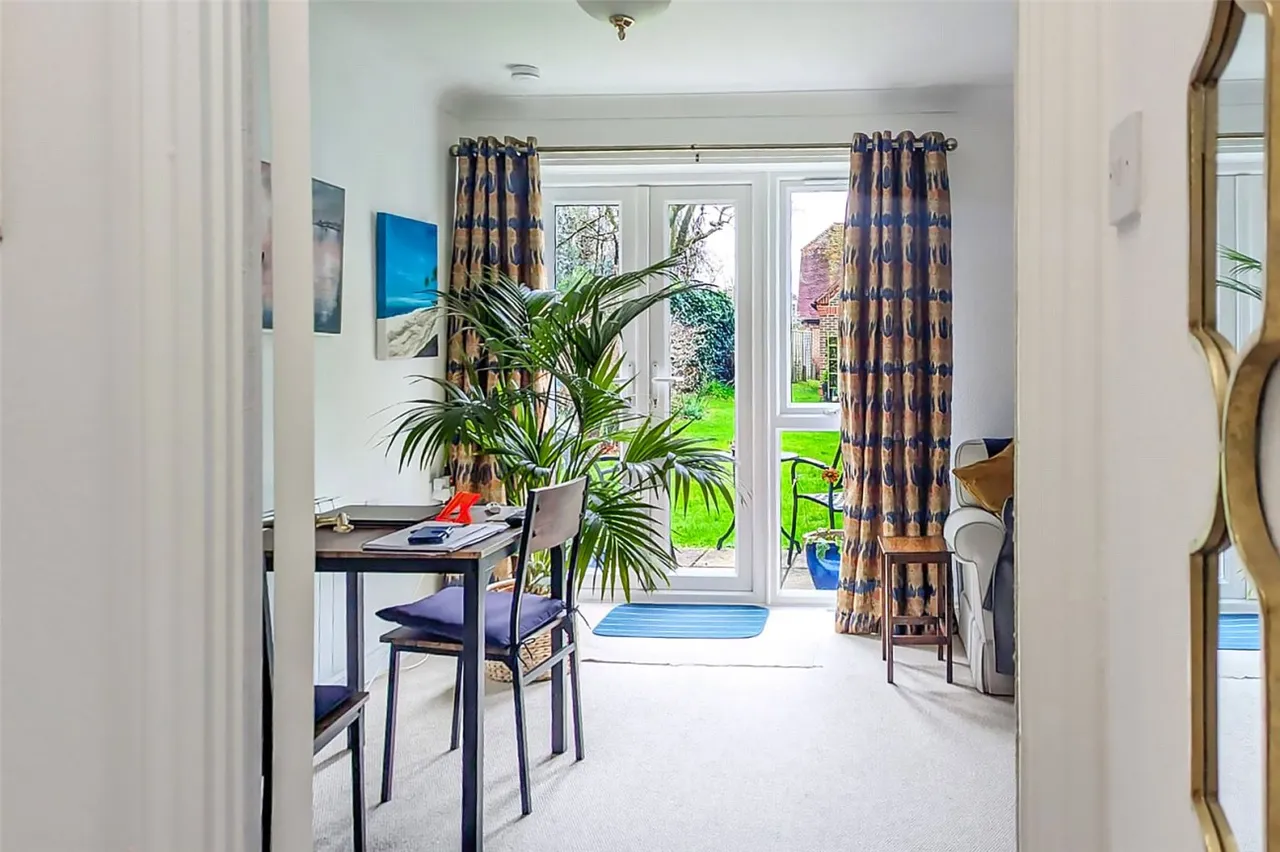 Angmering, BN16, photo 14
