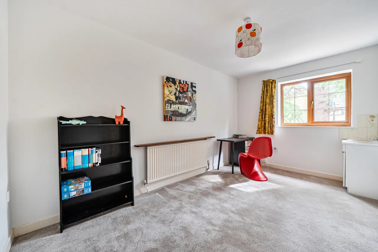 Stratton, Cirencester, GL7, photo 17