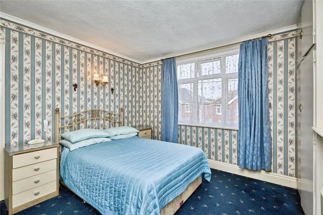 Whitesmith Road, Newport, PO30, photo 15