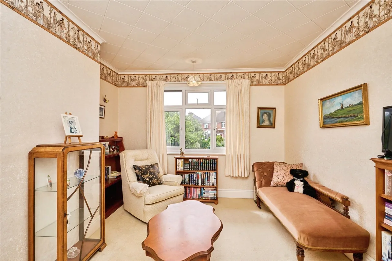 Whitesmith Road, Newport, PO30, photo 18