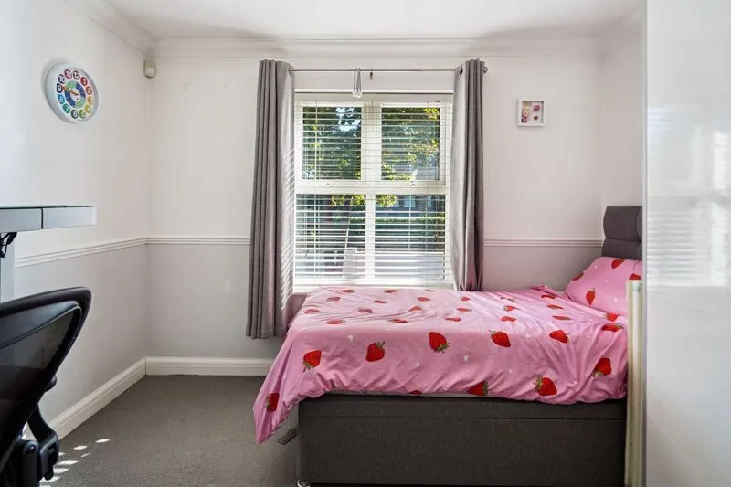 Lower Cookham Road, Maidenhead SL6 8JX, photo 10