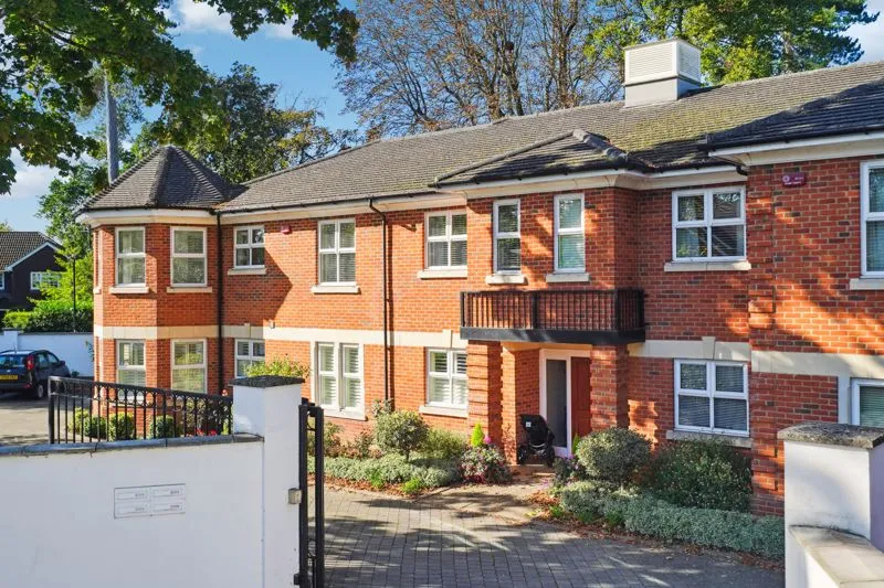 Lower Cookham Road, Maidenhead SL6 8JX, photo 12