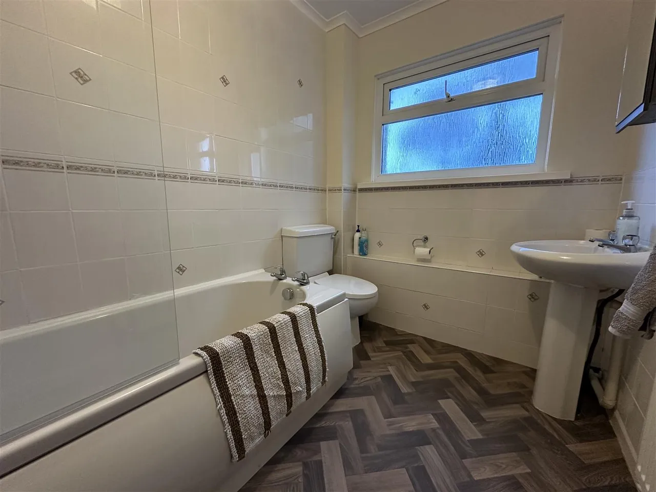 Ocean View Crescent, Brixham, photo 8
