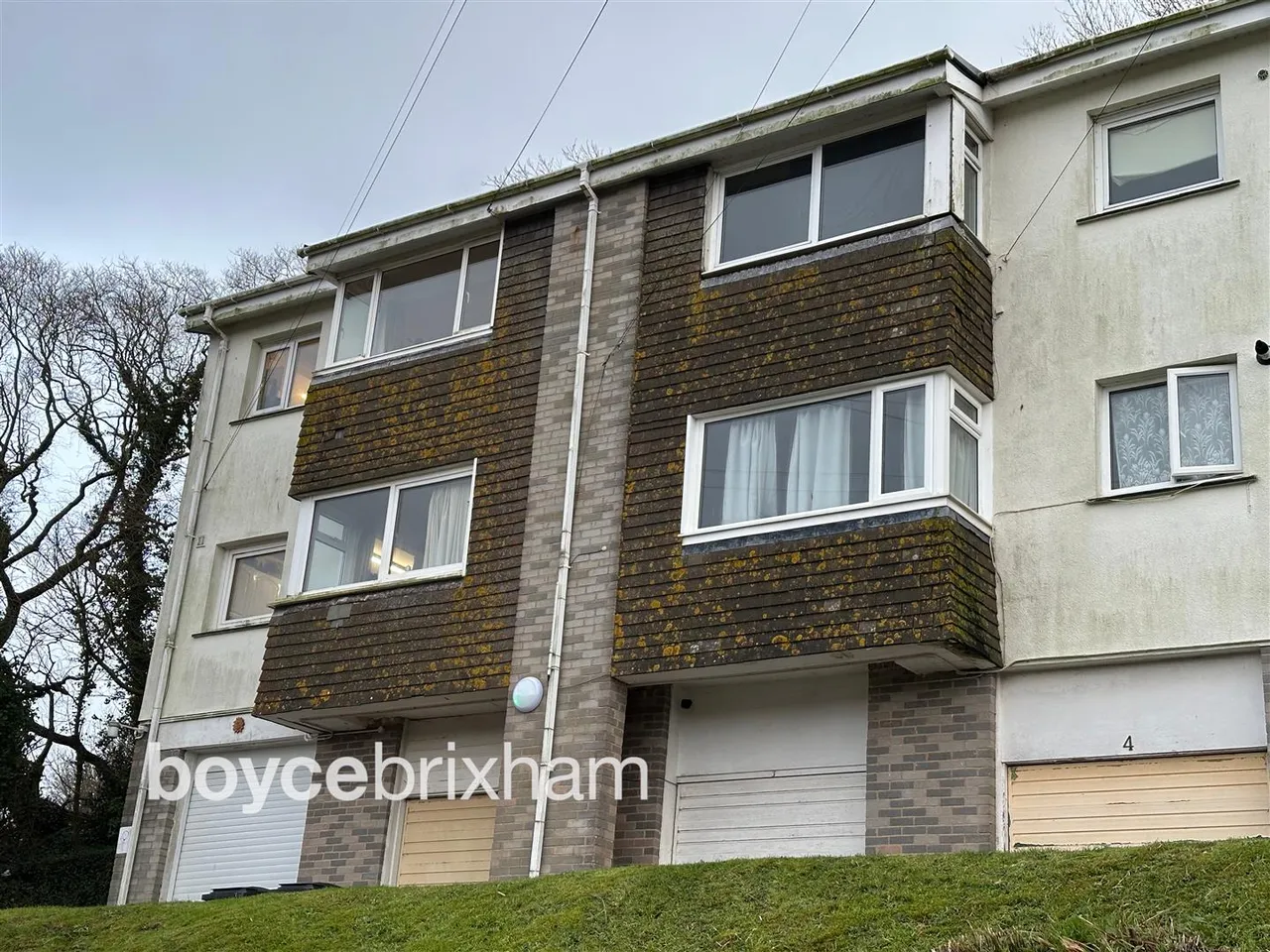 2 bed flat to rent, Ocean View Crescent, Brixham