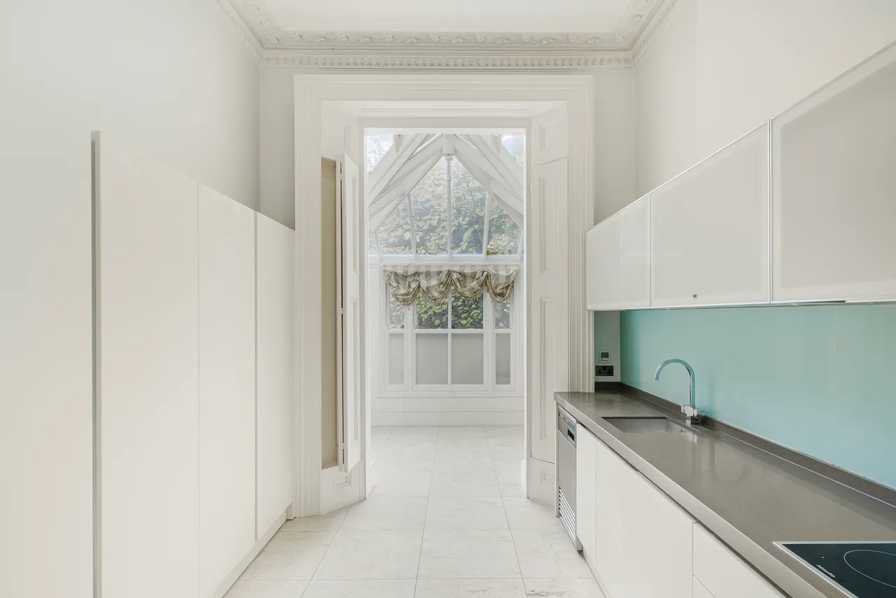 Addison Crescent, Kensington, W14, photo 3