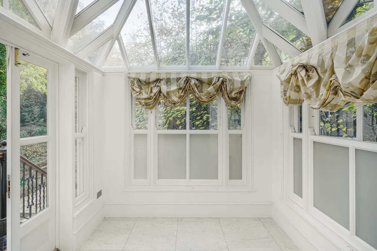 Addison Crescent, Kensington, W14, photo 4