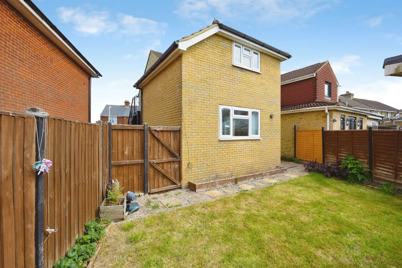 Bentley Road, Willesborough, TN24, photo 16