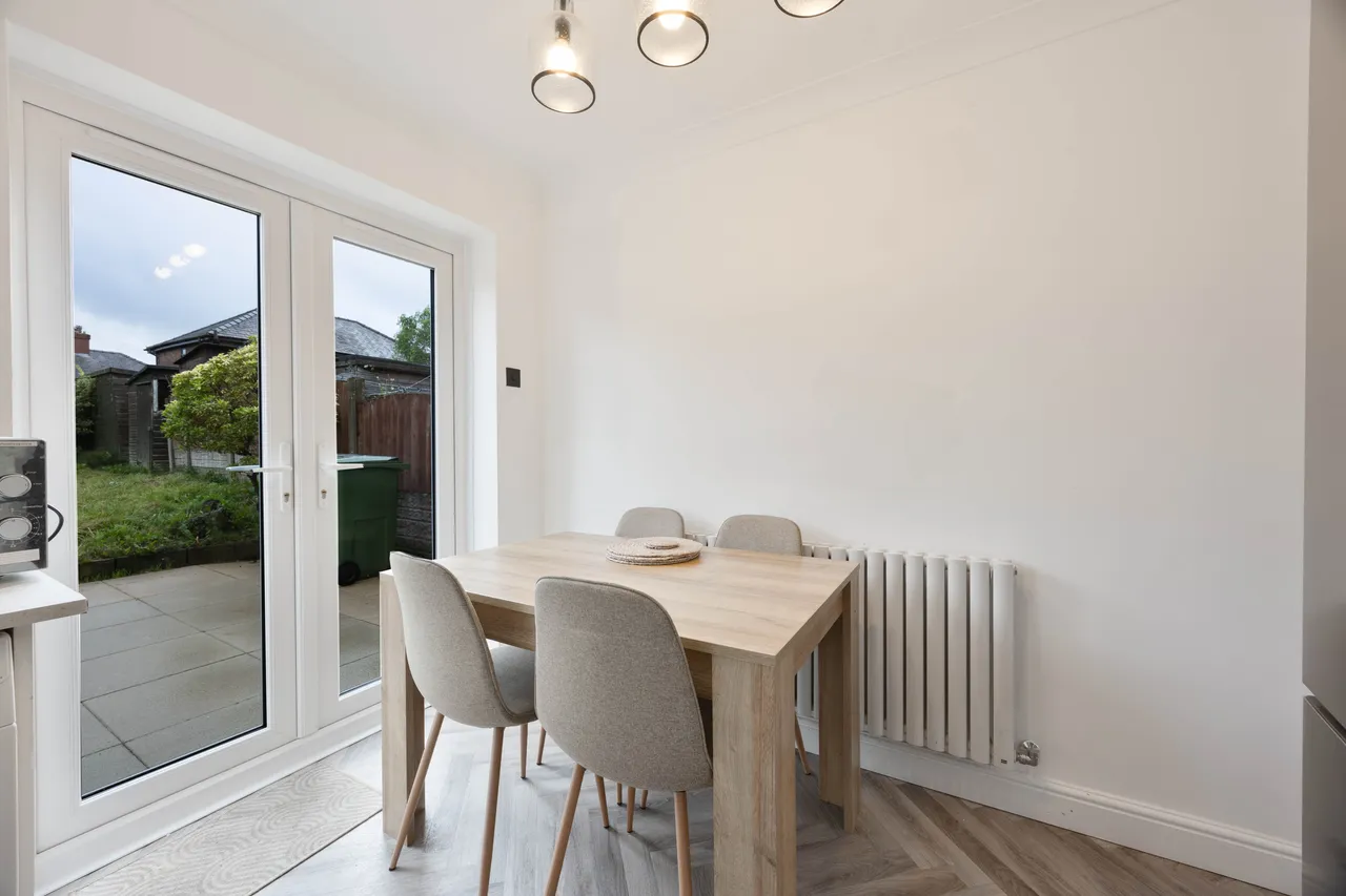 James Place, Standish, photo 9