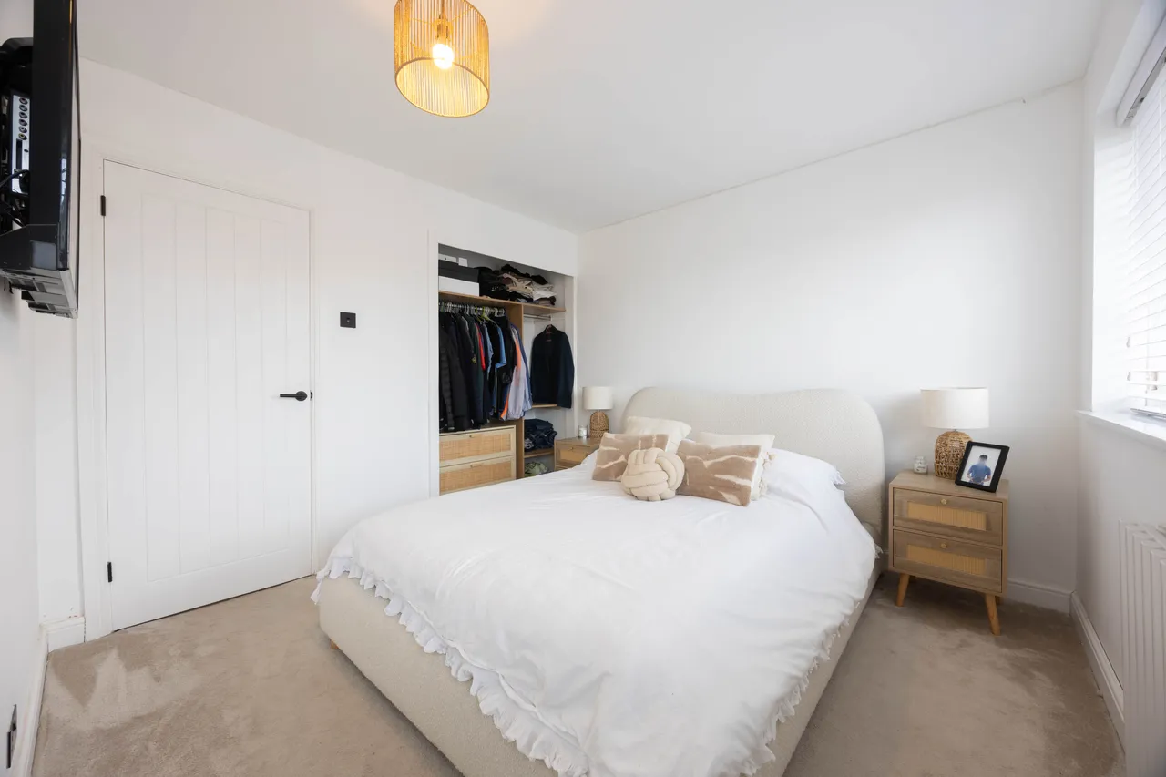 James Place, Standish, photo 14