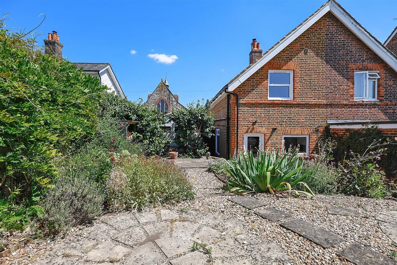 Nutley Lane, Reigate, RH2, photo 17