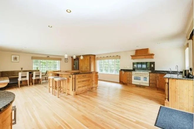 Bury Gate, Pulborough, RH20, photo 10