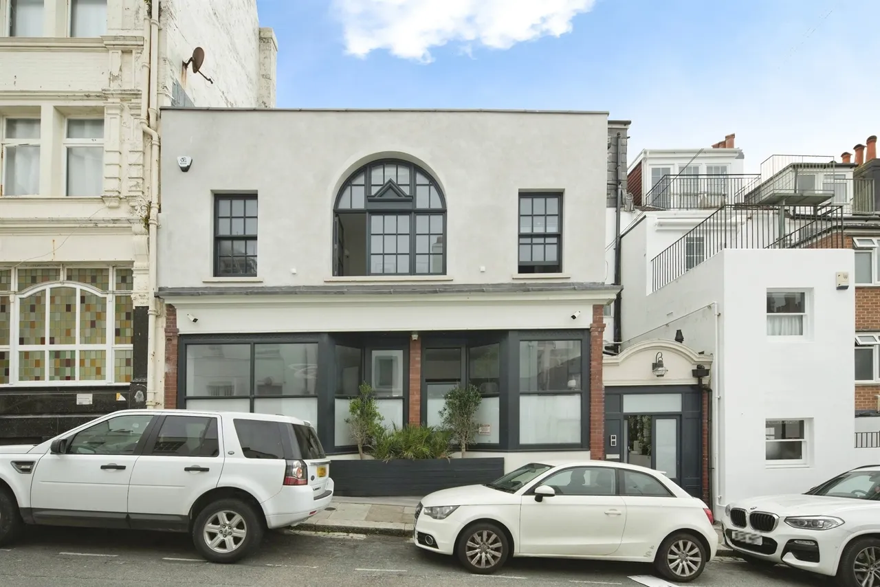 4 bed house for sale — Brunswick Street East, Hove
