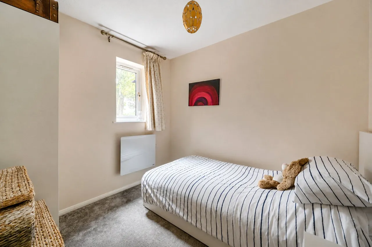 Badgers Croft, Victoria Road, Mortimer Common, Reading, RG7 3SW, photo 6