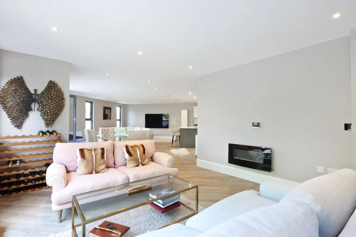 Pittville Crescent, Cheltenham, GL52, photo 12