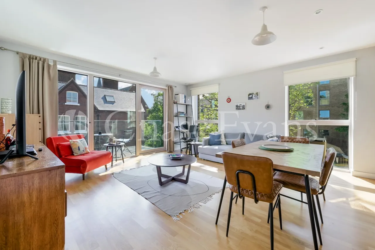 1 bed flat for sale, New Paragon Walk, Elephant & Castle, SE17