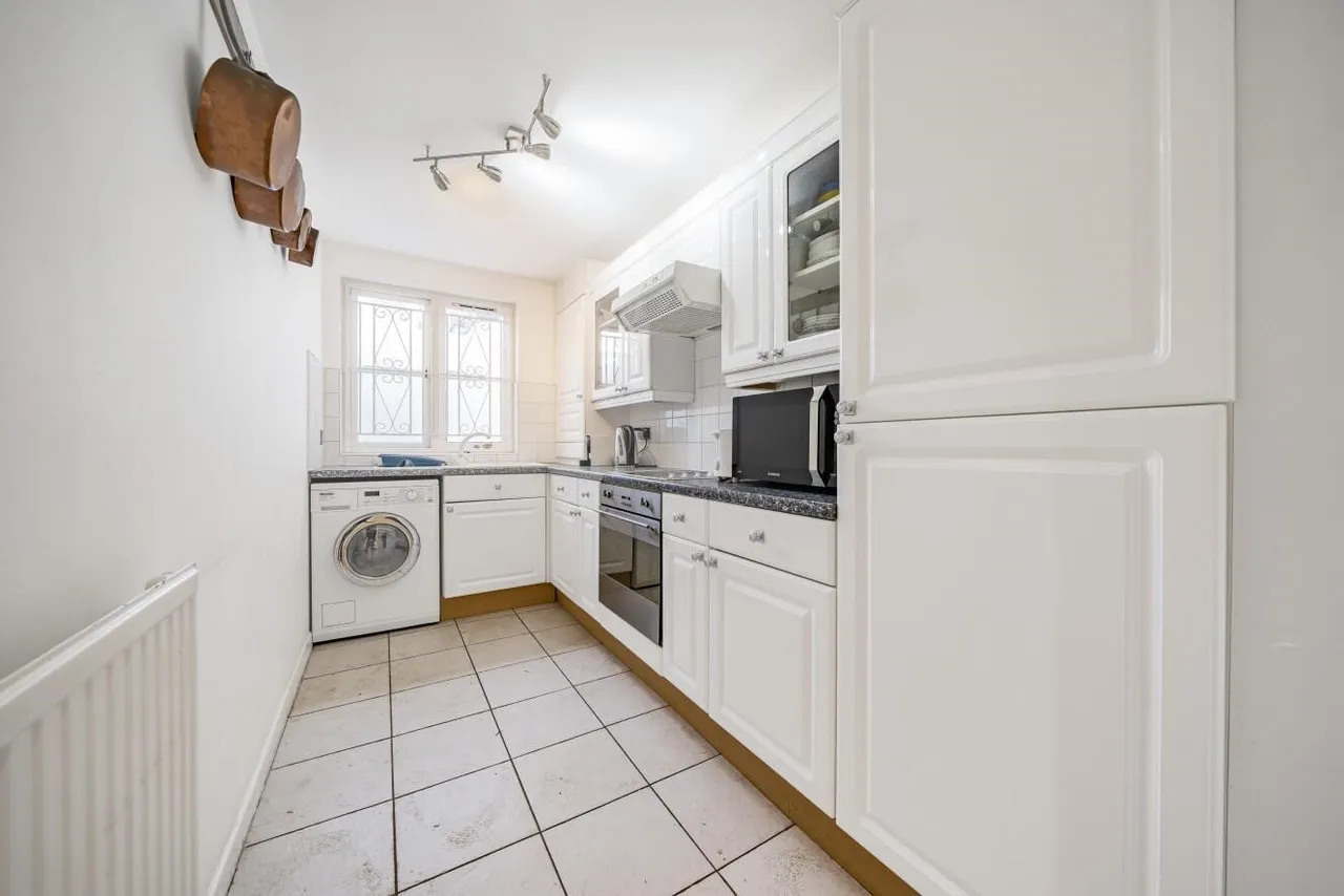 Brompton Park Crescent, Fulham, SW6, photo 3