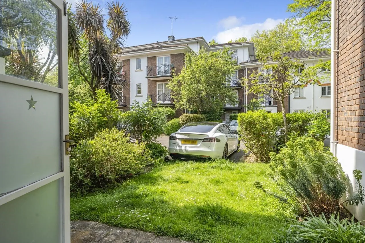 Brompton Park Crescent, Fulham, SW6, photo 8