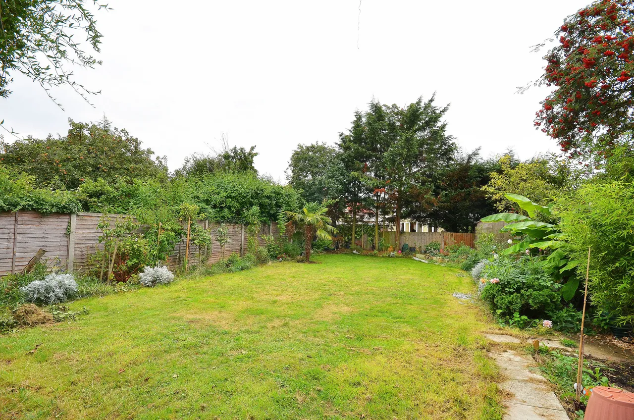 New Malden, KT3, photo 3