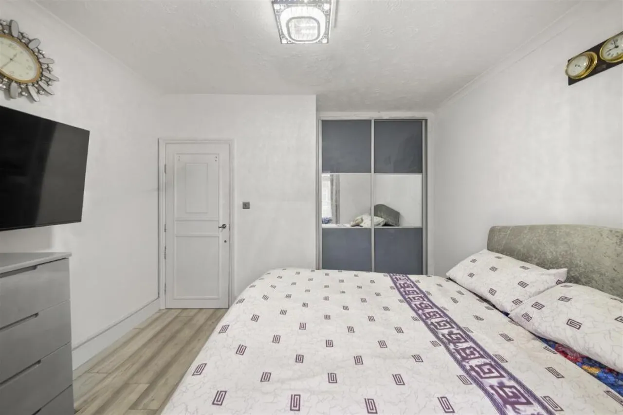 Tudor Road, Hayes, UB3, photo 6