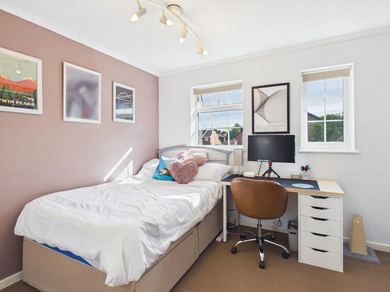 Pemberton Gardens, Calcot, RG31, photo 6