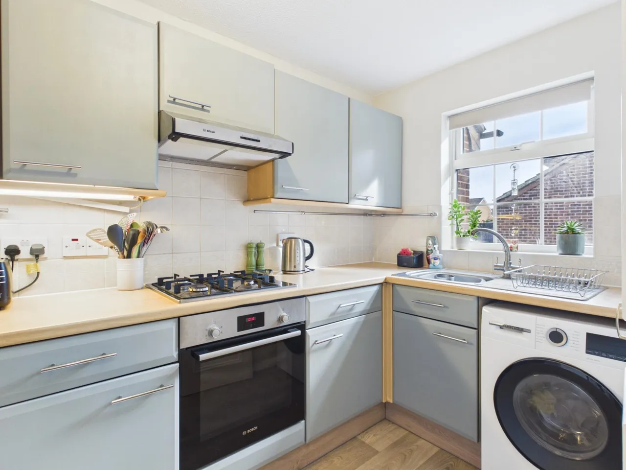 Pemberton Gardens, Calcot, RG31, photo 4