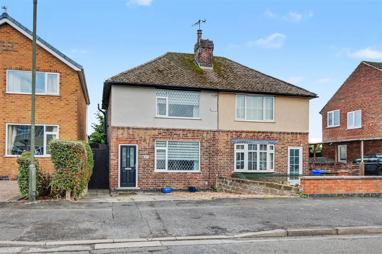 2 bed house for sale, Newbery Avenue, Long Eaton, NG10