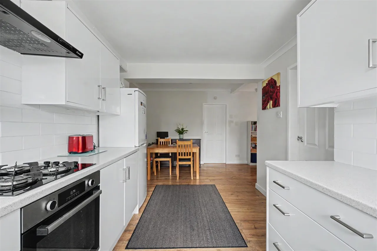 Newbery Avenue, Long Eaton, NG10, photo 9