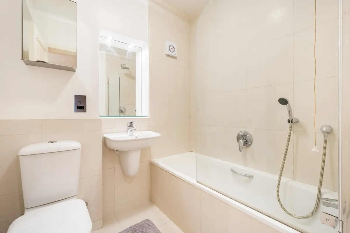 Hamilton House, Vicarage Gate W8, photo 7
