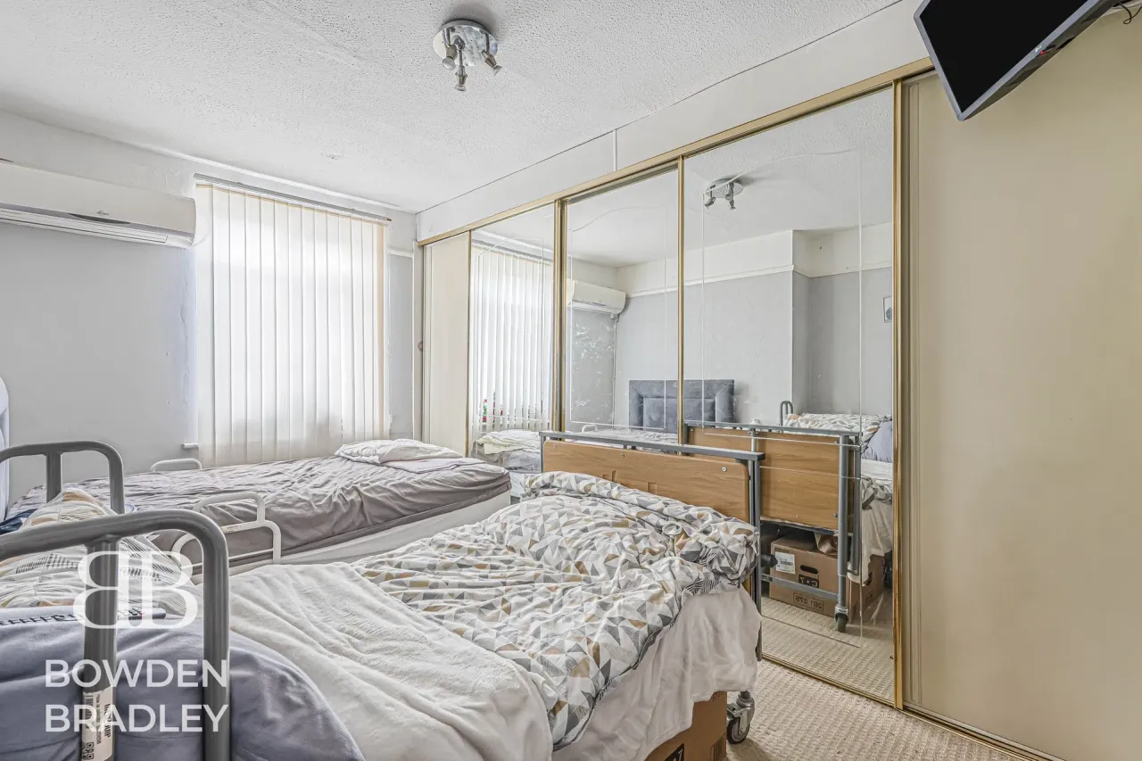 Central Avenue, Corringham, SS17, photo 6