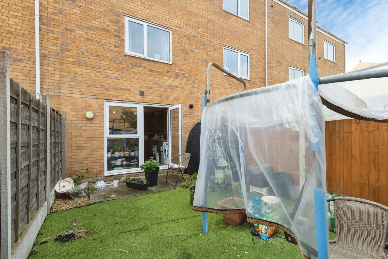 Greengage, Manchester, M13, photo 12