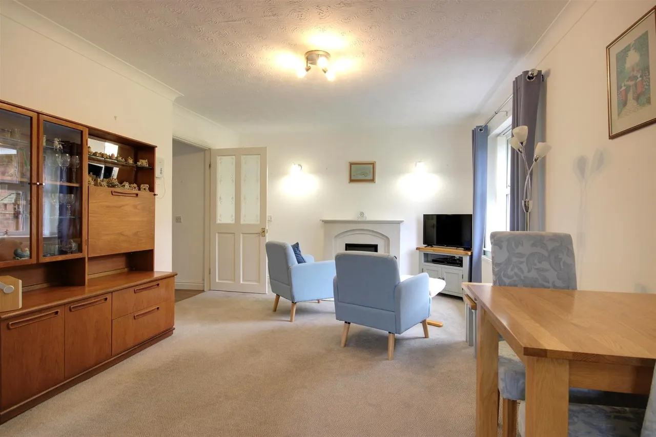 Tudor Court, Willerby, photo 5