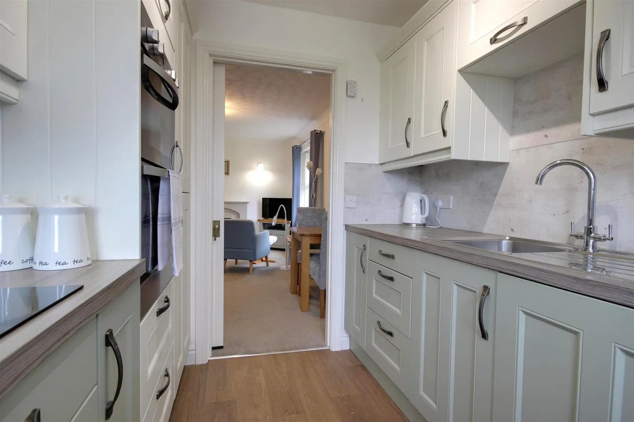 Tudor Court, Willerby, photo 4