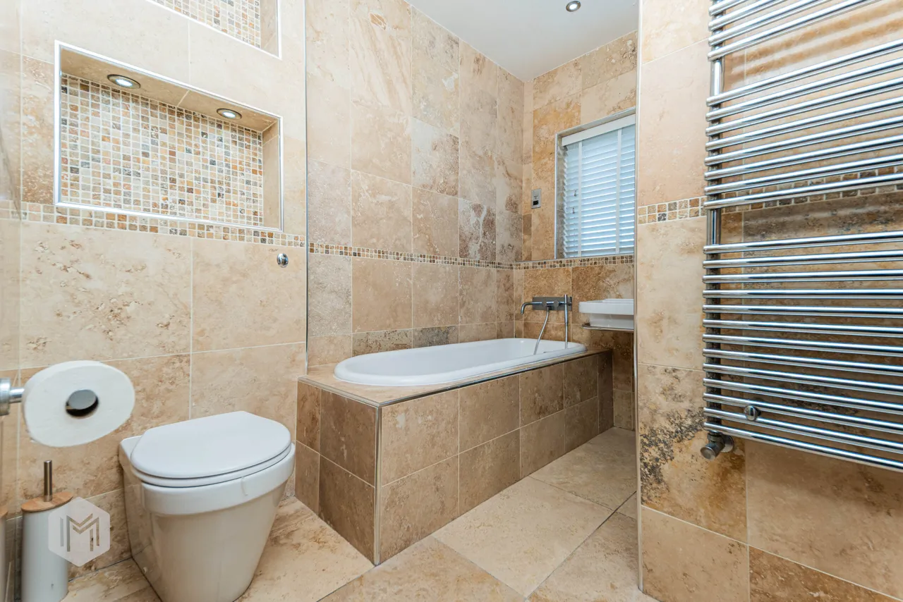 Bradford Park Drive, Bolton, BL2 1PA, photo 11