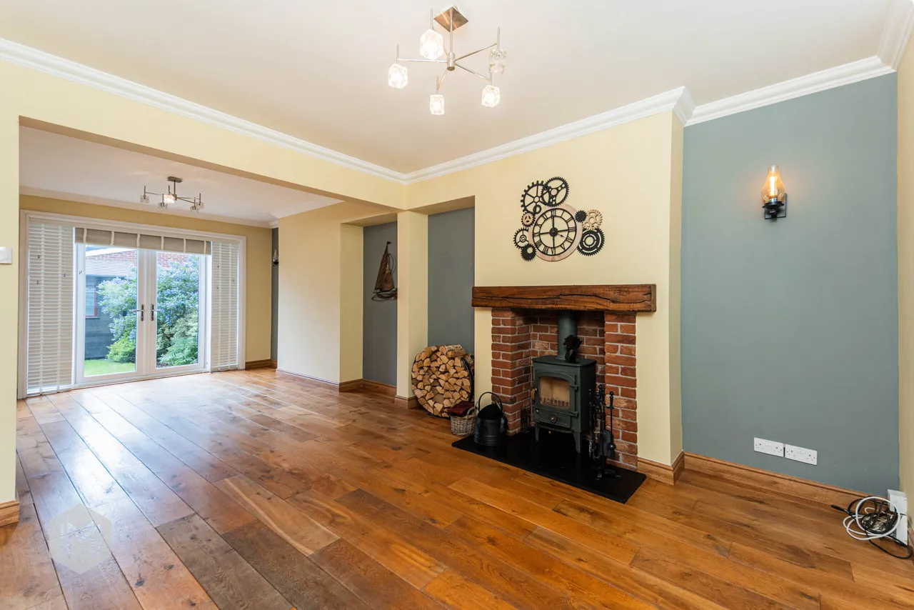 Bradford Park Drive, Bolton, BL2 1PA, photo 2