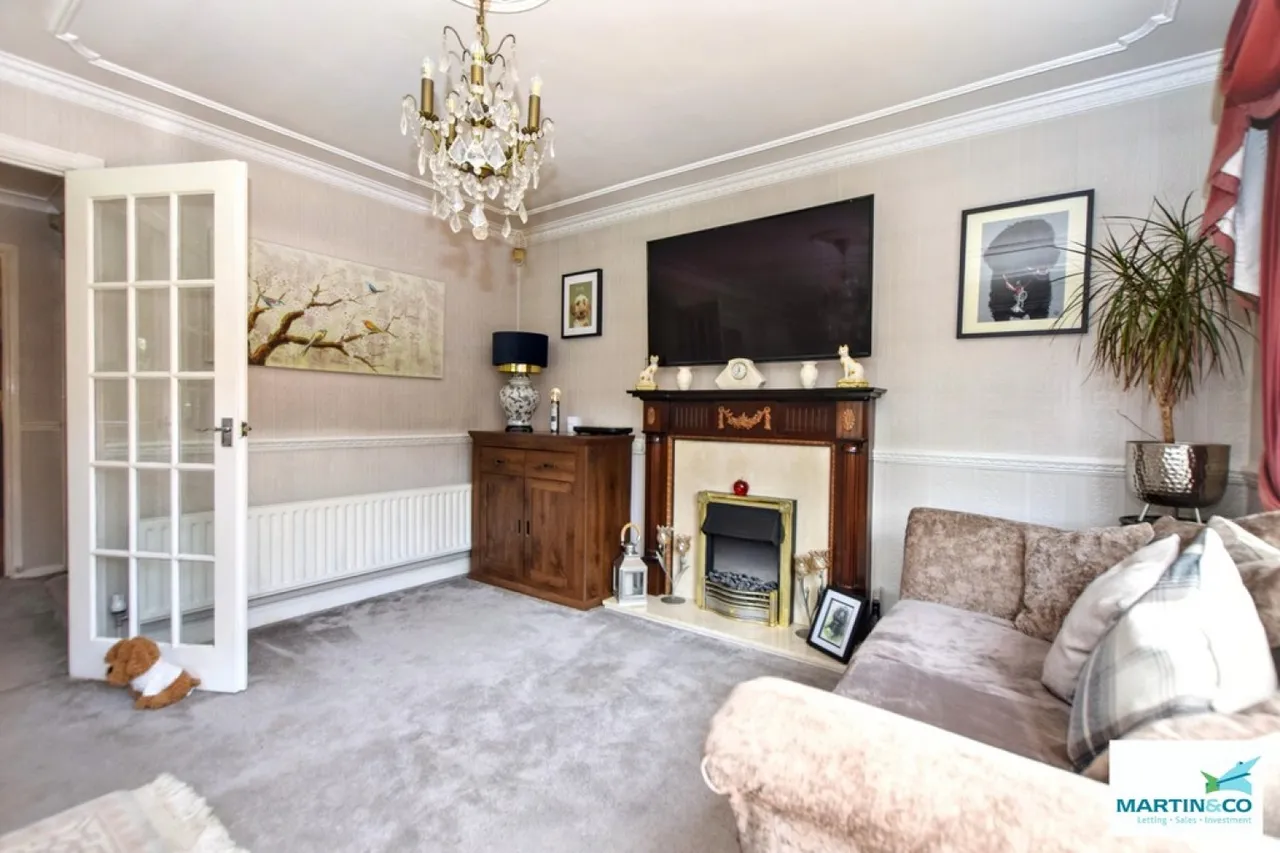 Andrew Close, Stoke Golding, photo 6